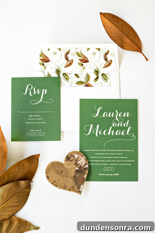 Green wedding invitations and leaves 
