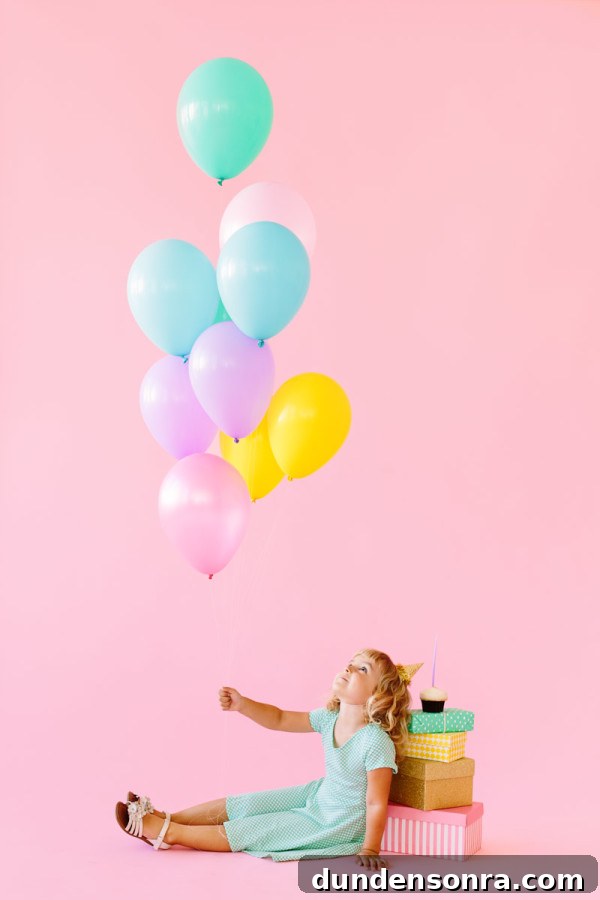 9 Creative DIY Halloween Costumes You Can Make with Balloons 5 DIY Birthday Girl Costume