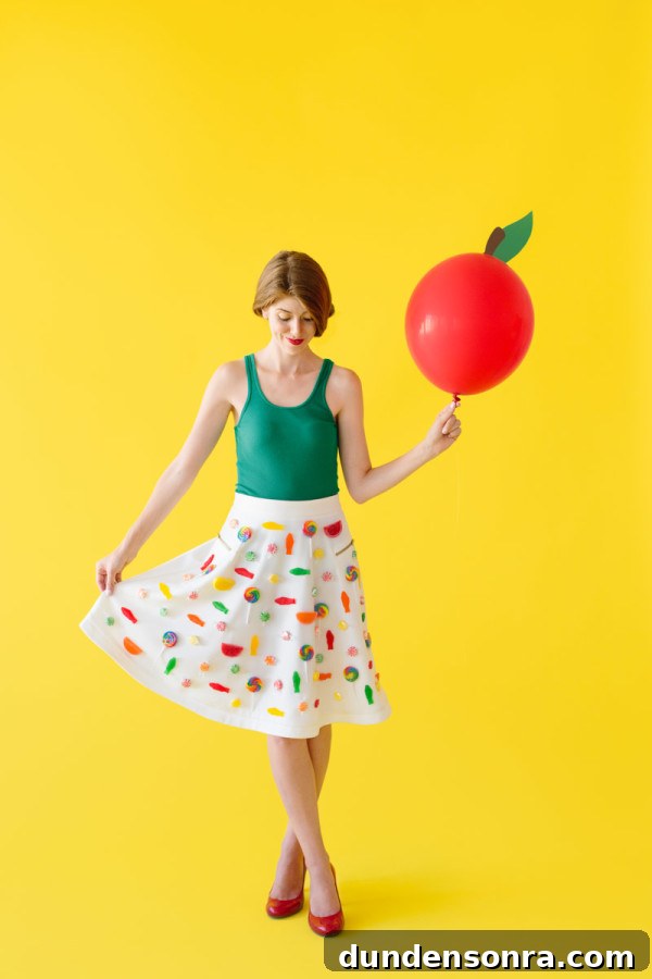 9 Creative DIY Halloween Costumes You Can Make with Balloons 8 DIY Candy Apple Costume