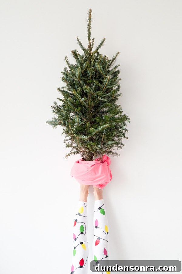 DIY Christmas Light Leggings: Make Festive LED Holiday Leggings 3 A Christmas tree