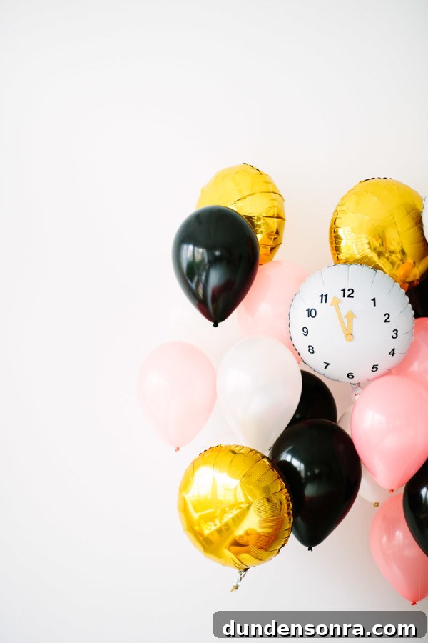 DIY New Year’s Eve Clock Balloon Decoration Tutorial 3 DIY Clock Balloons for New Year's Eve