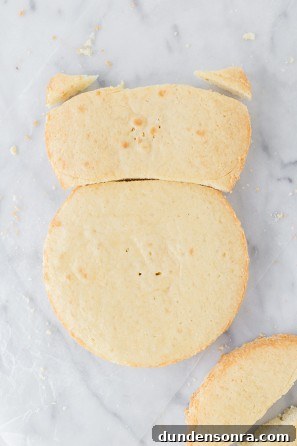 Circular cake