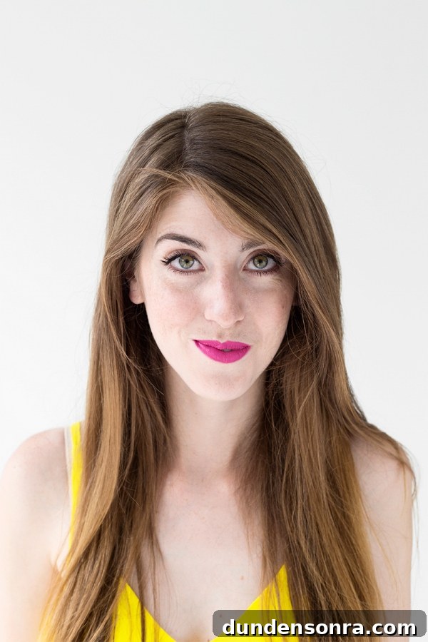 How to Make Your Lipstick Last All Day: 2 Proven Methods 13 A woman looking at the camera