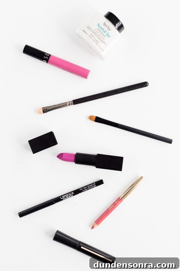 How to Make Your Lipstick Last All Day: 2 Proven Methods 5 Makeup