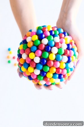 DIY Pumpkin Gumball Machine Decoration for Fall Parties 10 Bubblegum machine