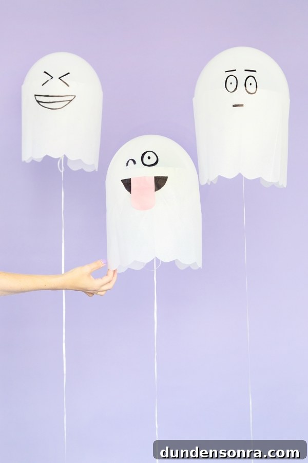 DIY Silly Ghost Balloons | studiodiy.com