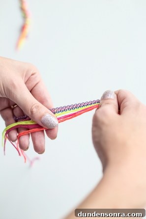 Handmade Friendship Bracelets: Patterns, Tips & Tutorials 10 Friendship bracelets