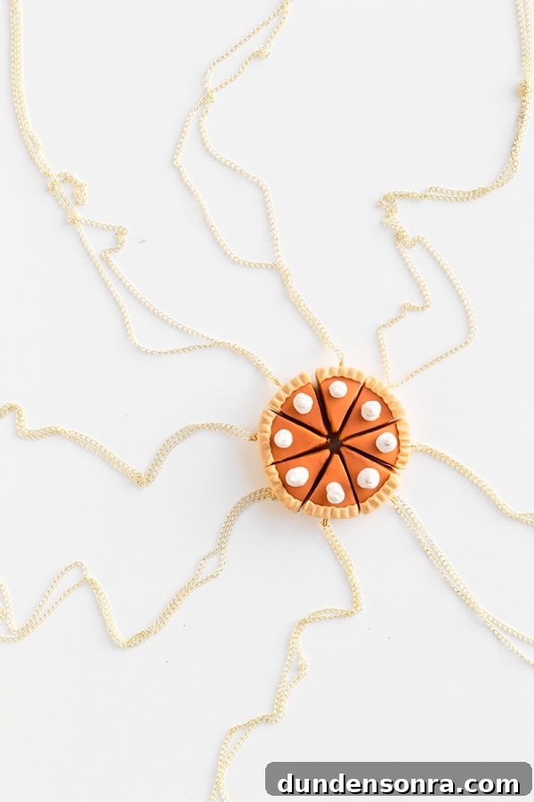 Mini pie and strings