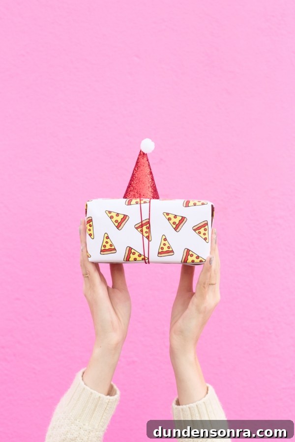 4 Stylish Holiday Gift Wrap Pairings to Impress Recipients 8 Pizza Gift Wrap