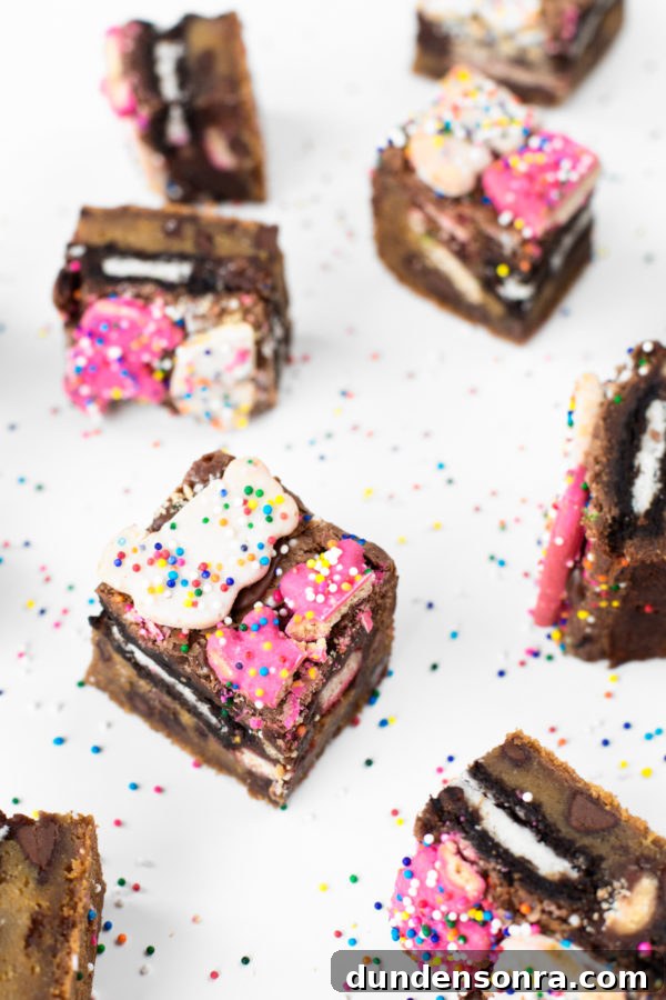 Brownies with animal cookies 