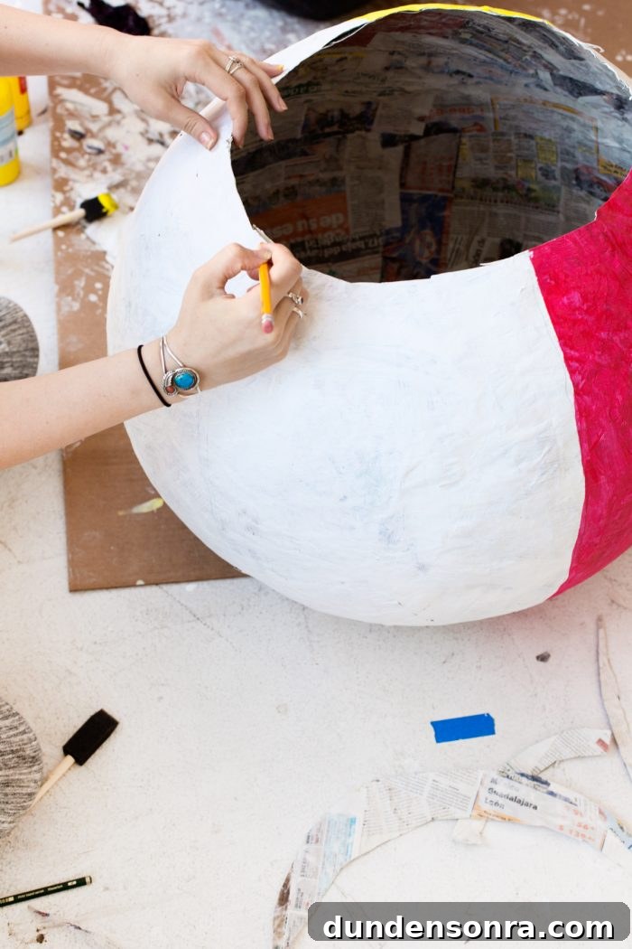 DIY Palm Tree and Beach Ball Halloween Costume Ideas 13 DIY Beach Ball Costume