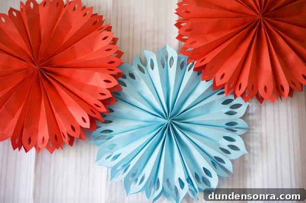 red-and-blue-birthday-party-decor