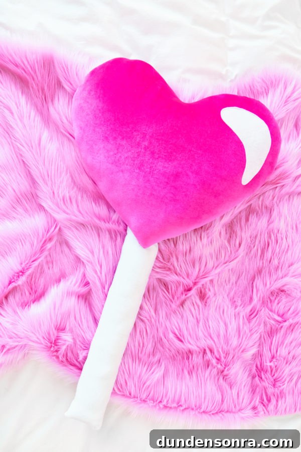 Heart-shaped lollipop pillow