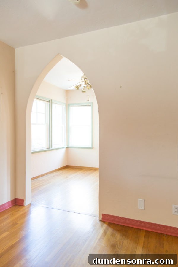 A room with a sharp arch