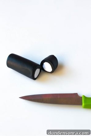 Knife and materials