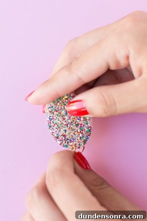 Glitter circle
