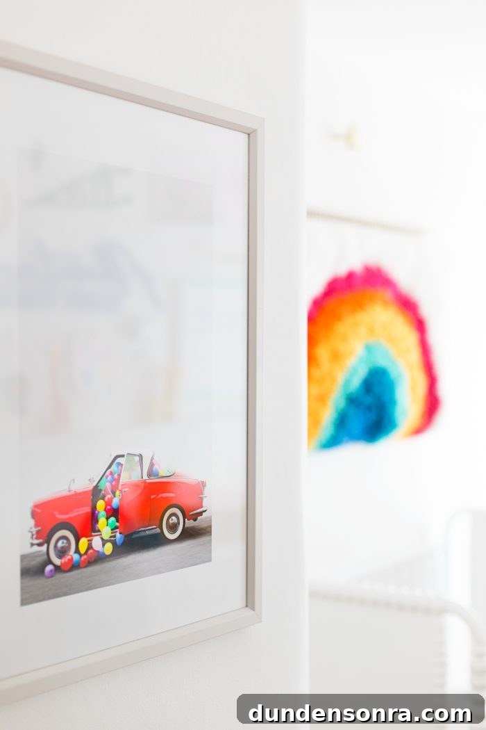 Colorful Rainbow Nursery Design Ideas for Babies and Toddlers 19 Colorful Nursery Art