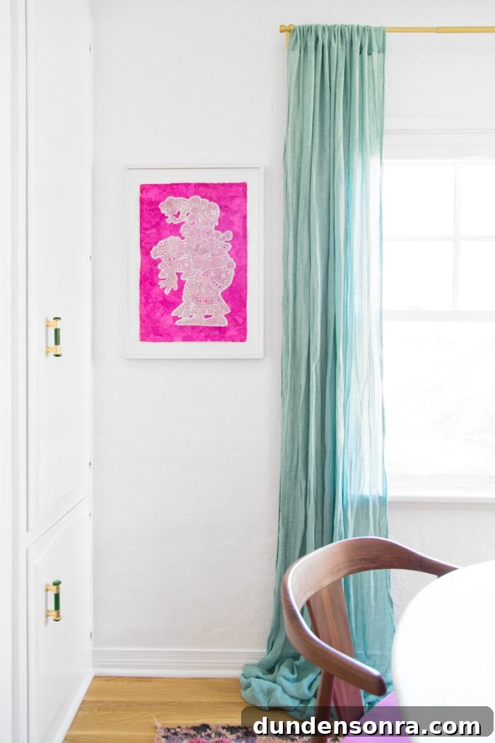 A room with pink art