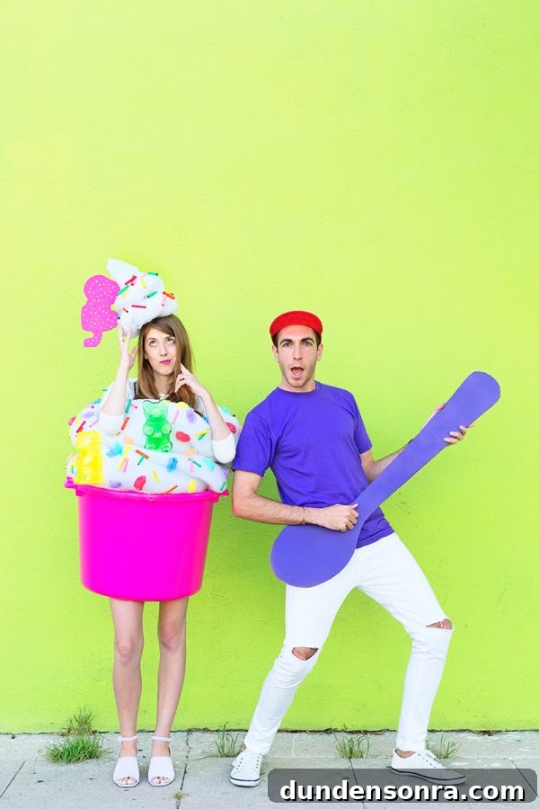 22 Creative DIY Halloween Costumes for Couples and Groups 2 DIY FroYo Costume
