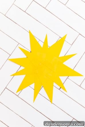 Creative DIY Weather-Themed Family Costume Ideas 7 A yellow paper