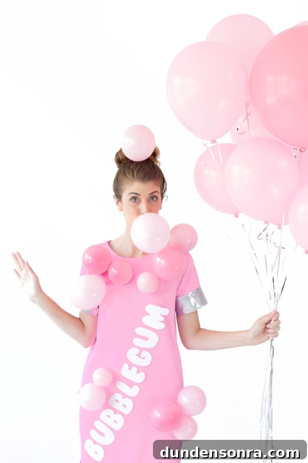 20 Creative Last-Minute DIY Halloween Costume Ideas 3 DIY Bubblegum Costume