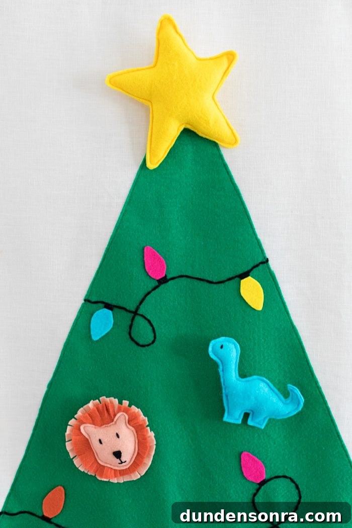 DIY Felt Christmas Tree Wall Hanging Tutorial for Festive Decor 19 DIY Felt Christmas Tree Wall Hanging