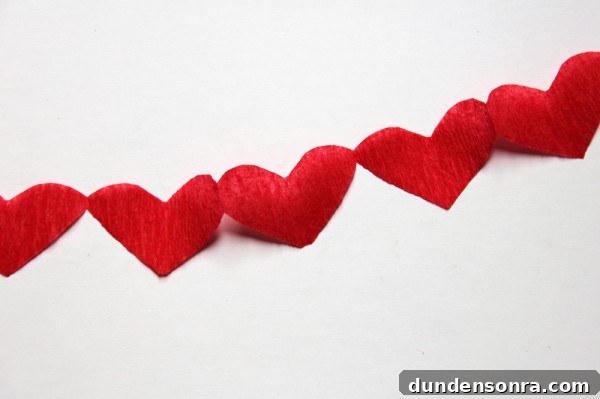 diy-red-heart-streamers