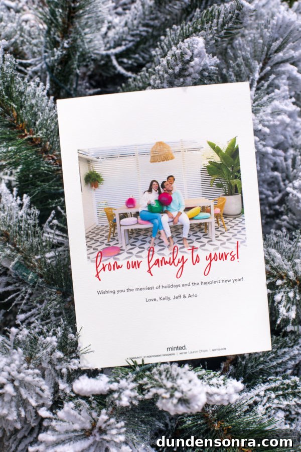 Family Christmas Card Photo Ideas for Memorable Holiday Cards 4 A christmas card