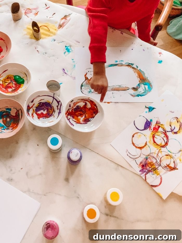 Circle Painting with Toilet Paper Rolls