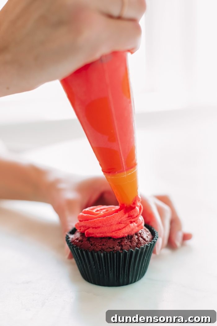 Santa Hat Cupcakes: Festive Holiday Recipe for Homemade Treats 7 How To Make Santa Hat Cupcakes