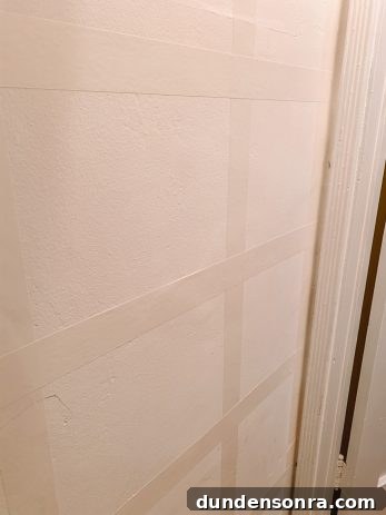 White Paper Tape Grid for Wallpaper