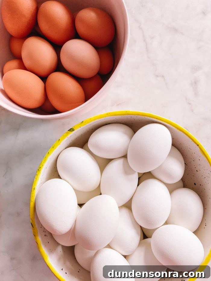 White and Brown Eggs