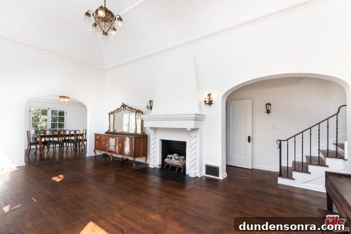 Homes I’d Love to Live In: Volume 2 17 A living room with a wood floor and fire place