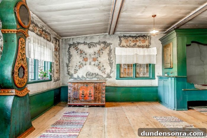Homes I’d Love to Live In: Inspiring House Designs Vol. 4 3 Dwelling House in Sweden with 17th Century Murals and Built Ins