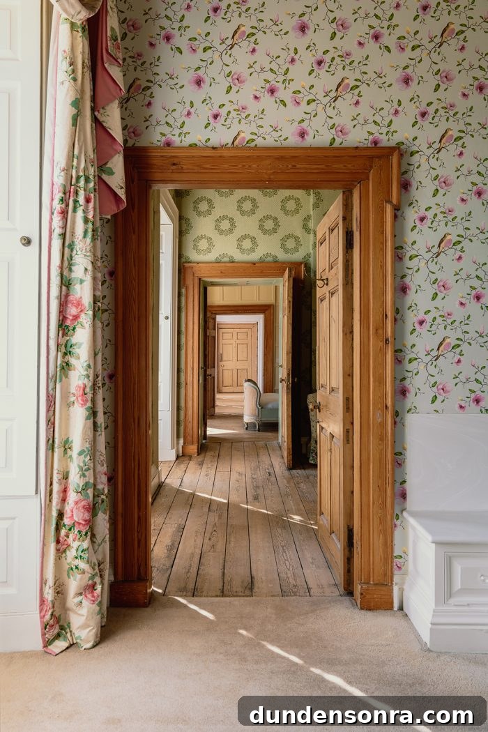 Homes I’d Love to Live In: Inspiring House Designs Vol. 4 34 16th Century Narborough Hall in Norfolk Wallpaper