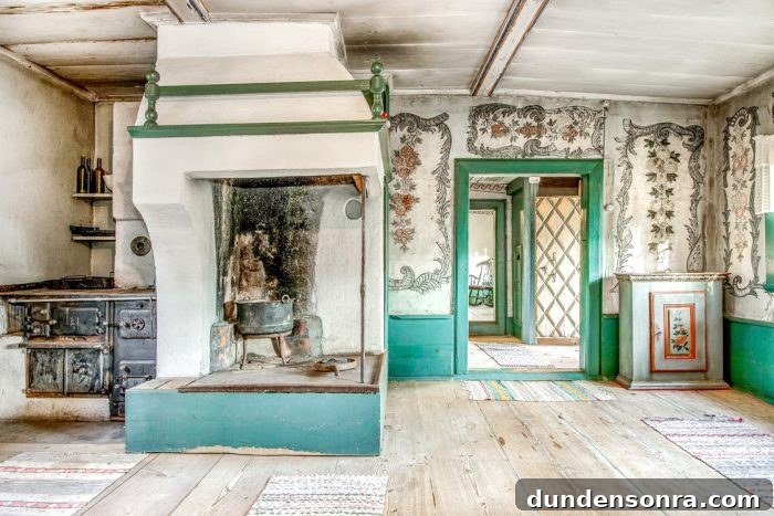 Homes I’d Love to Live In: Inspiring House Designs Vol. 4 6 Dwelling House in Sweden with 17th Century Murals