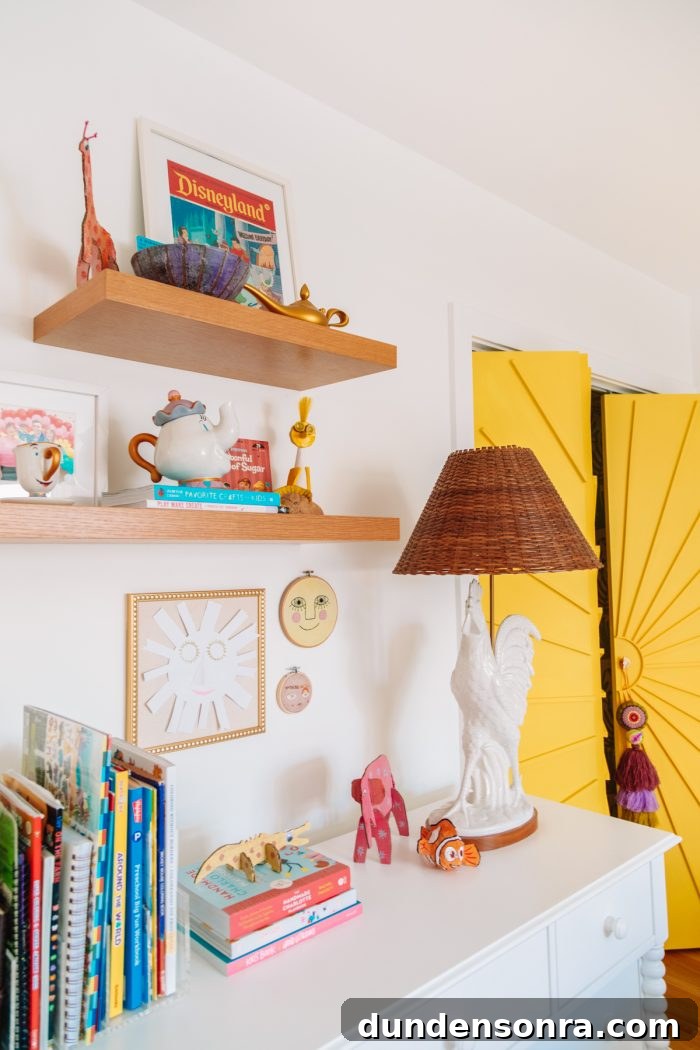 Create a Stylish Home Office and Guest Room: Design Tips for a Multipurpose Space 11 Floating shelves and extra storage in a home office guest room