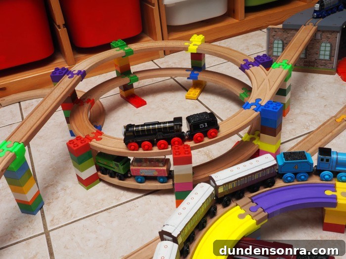 Spiral Wood Train Set with Duplo Supports