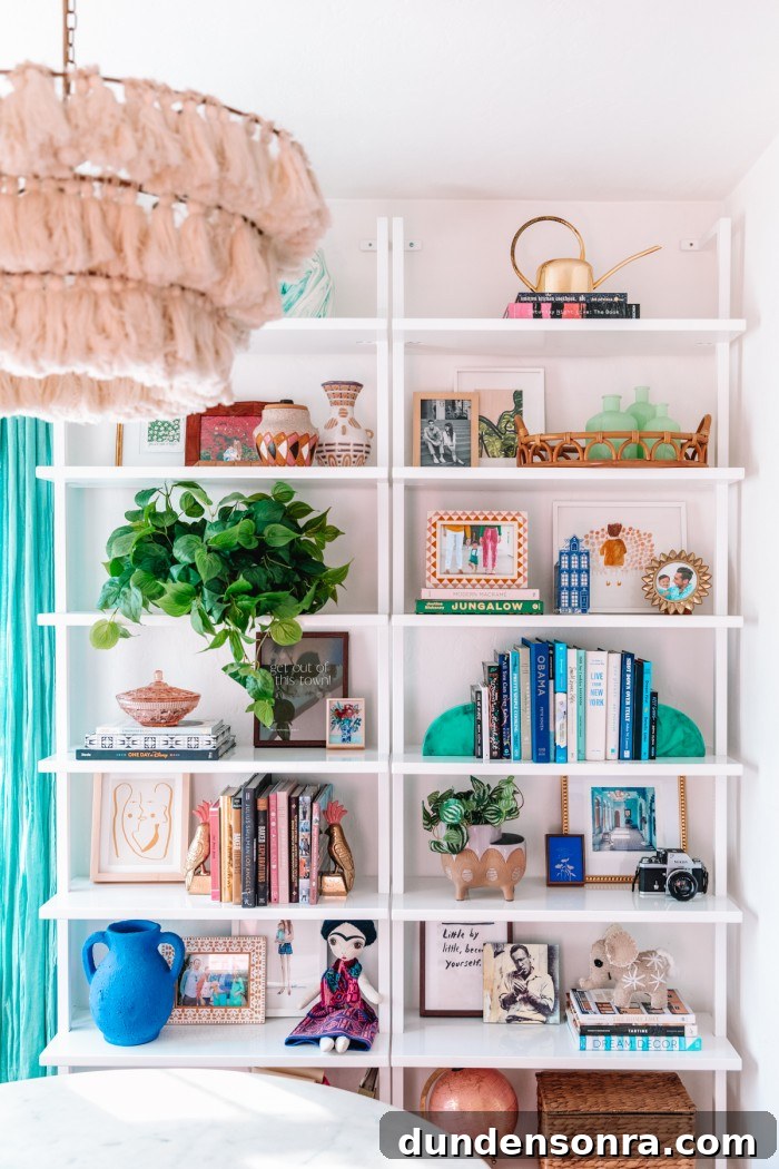 Shelf Styling Ideas: How to Arrange and Style Bookshelves Like a Pro 11 Bookshelves with decor and books