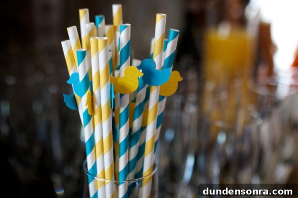 duck-stripey-paper-straws duck-stripey-paper-straws