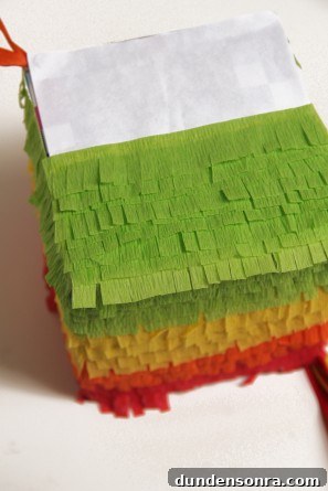 mini-pinatas
