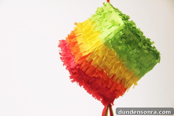 diy-cinco-de-mayo-pinatas