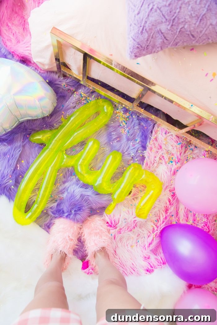 FUN neon balloon
