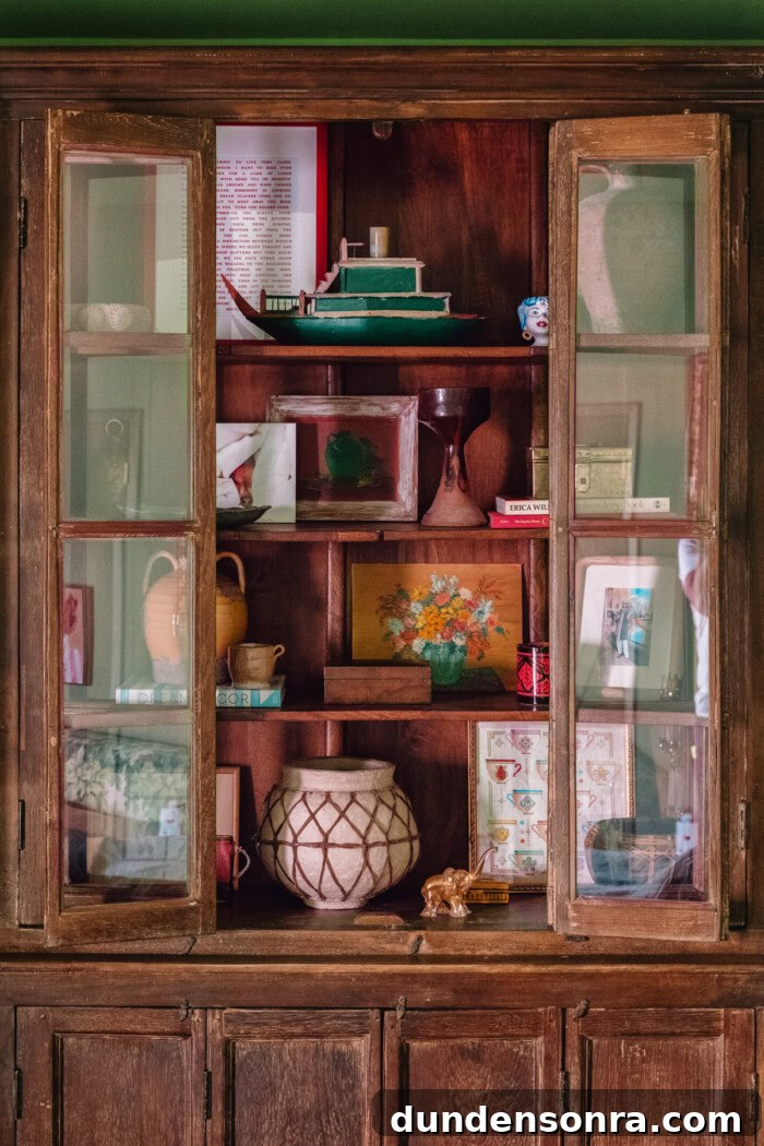 Wood hutch styling