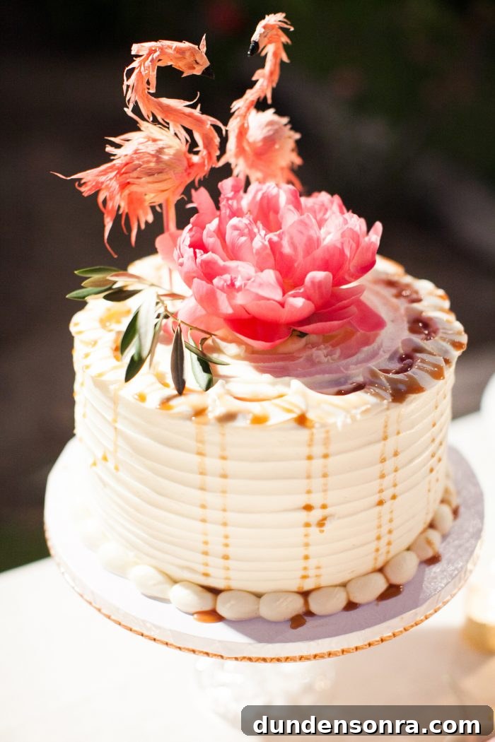 Palm Springs Travel Guide: Top Restaurants, Shops & Attractions 11 Flamingo Wedding Cake Toppers