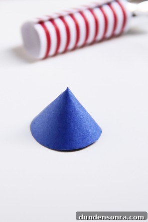 DIY Rocket Firecracker Cupcake Toppers DIY Rocket Firecracker Cupcake Toppers