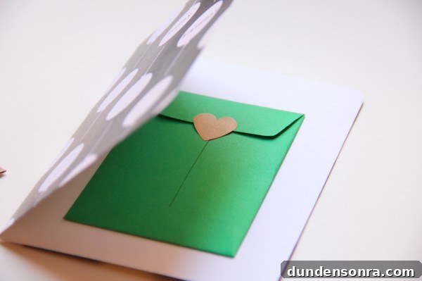 Money-Holder-DIY