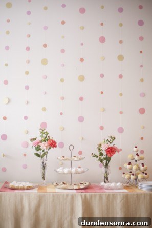 DIY Circle Dessert Backdrop