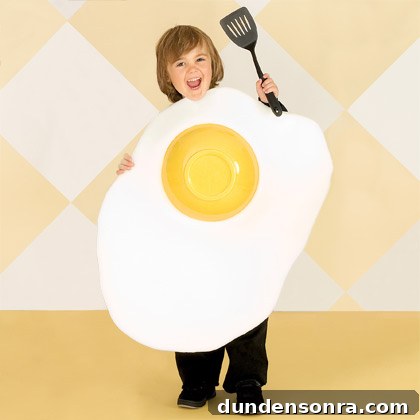 DIY Egg Costume DIY Egg Costume