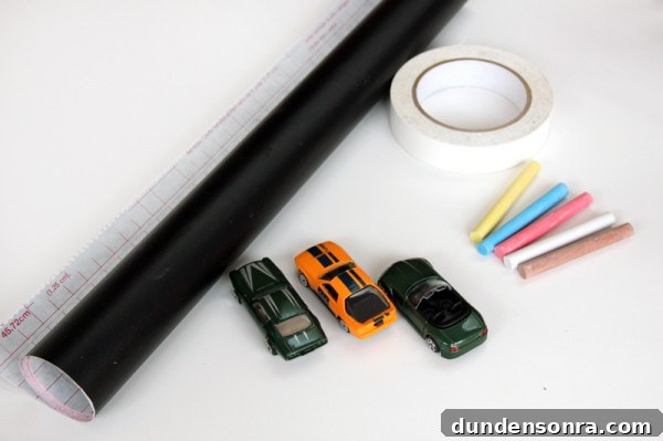 How To Make a Chalkboard Road Table Runner